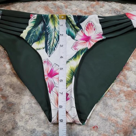 Tinibikini Tropical Green and Pink Floral‎ Bikini - Small / Medium - Picture 9 of 11